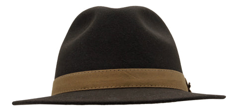 Modell Alcantara Braun