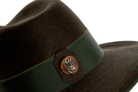 Modell klassischer Salzburger Lodengrün